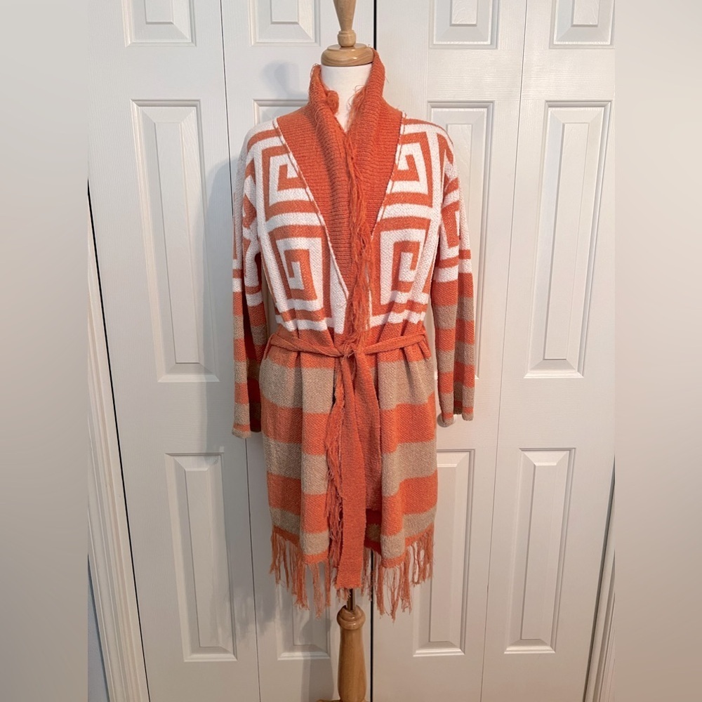 NWT Davi & Dani Cardigan Size Small